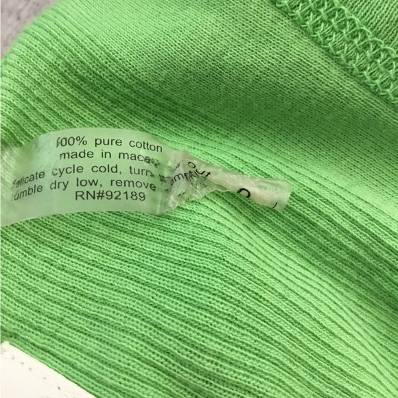 Twisted Heart Green Tank Top Sequins Heart Size SP. $25 - Picture 9 of 10